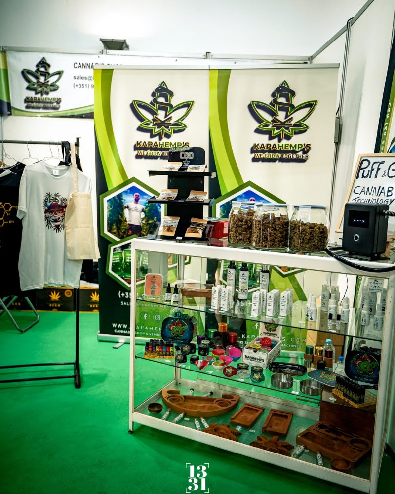 Foto bancada CBD Foto bancada CBD